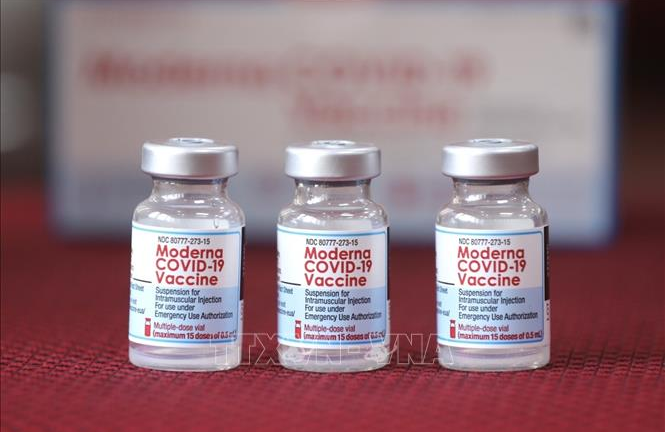 Cạn vaccine Moderna tiêm mũi hai, TP.HCM lên phương án thay thế