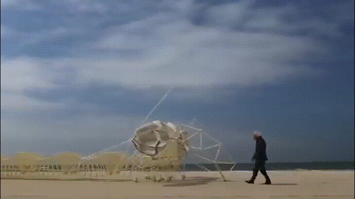 Video: Tác phẩm nghệ thuật di chuyển nhờ năng lượng gió