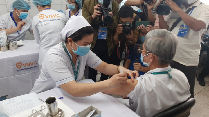 TP.HCM: Người có ‘thẻ xanh COVID-19’ sẽ được tham gia hoạt động nào?