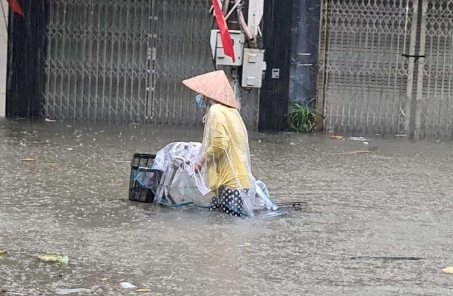 Thời tiết ngày 17/9: Miền Bắc mưa lớn vào đêm và sáng, đề phòng ngập úng