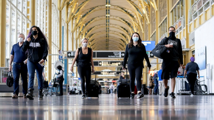 Mỹ nới lỏng hạn chế đối với du khách nước ngoài đã tiêm vaccine