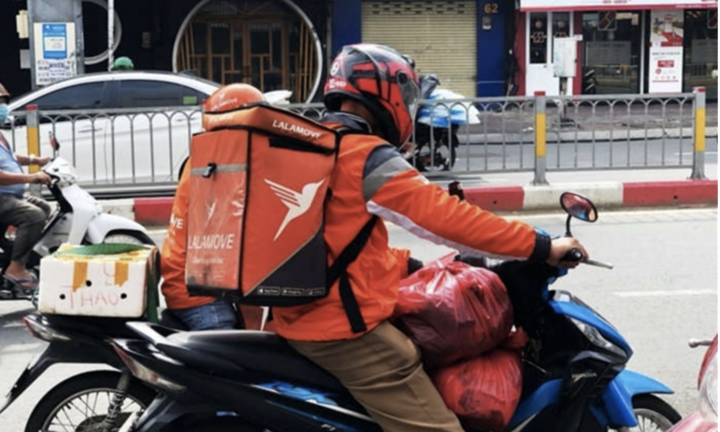 TP.HCM: Doanh nghiệp tự tổ chức xét nghiệm cho shipper từ 24/9