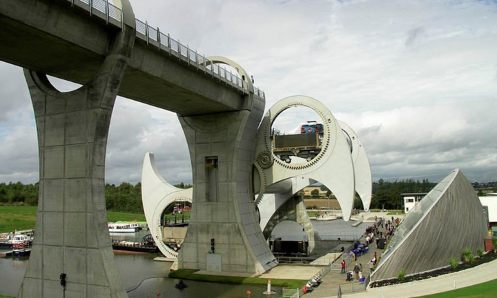 Video: Cận cảnh 4 thang máy có thiết kế ấn tượng nhất thế giới