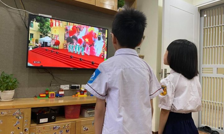 Hà Nội thông báo các trường tiếp tục dạy học trực tuyến