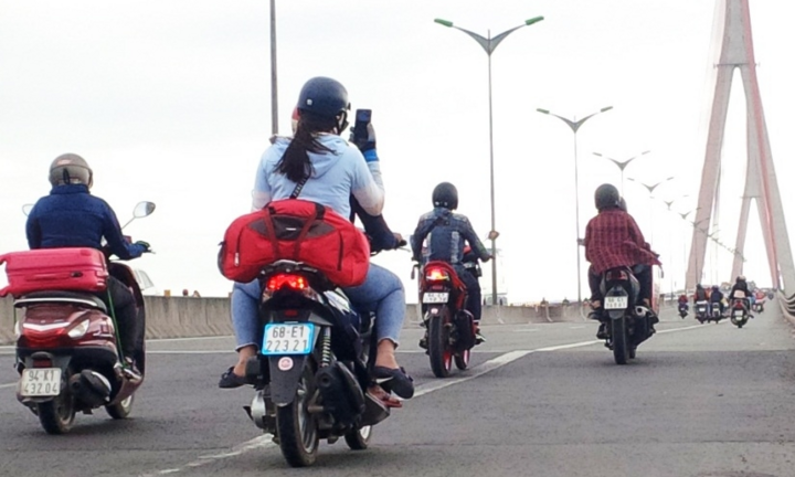 Sau 30/9, người dân không tự ý rời TP.HCM