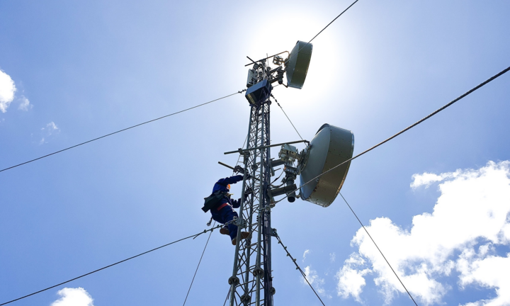 Dự án thôn 'trắng sóng' biển đảo miền Trung của MobiFone về đích sớm