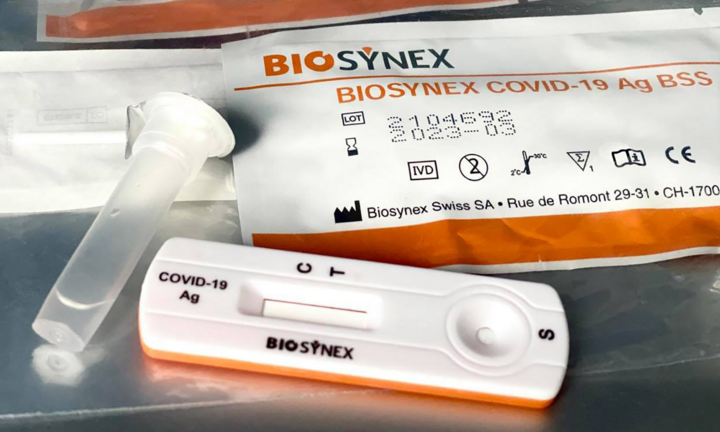 Ứng tiền mua 15 triệu bộ test COVID-19, Vingroup khẳng định không thu lợi 1 đồng