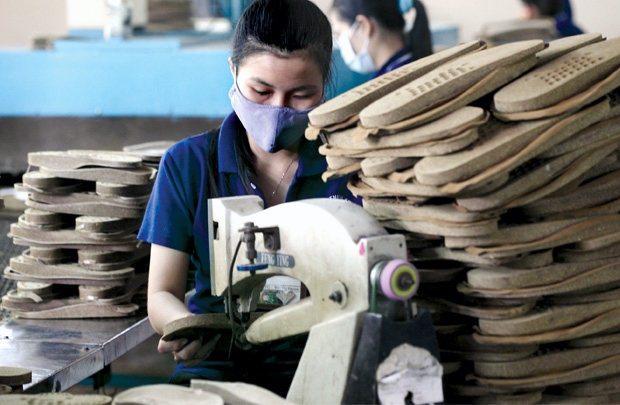 90.000 doanh nghiệp tê liệt, kích hoạt gói tiền 100.000 tỷ đồng giải cứu