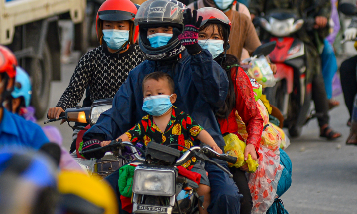 Hạn chế người dân đi lại là lạm quyền, nếu không có quyết định từ Chính phủ