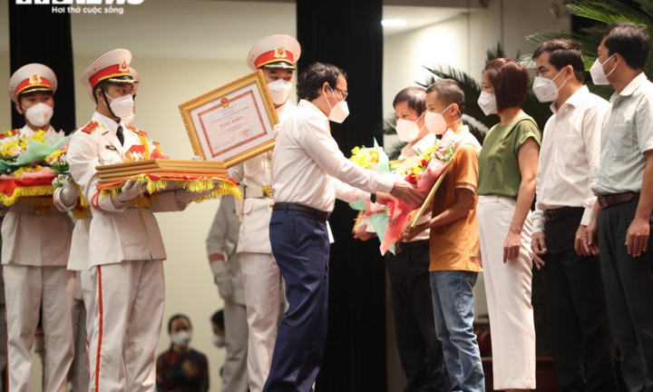 Bí thư TP.HCM: Lực lượng chi viện từ mọi miền như những người lính cảm tử