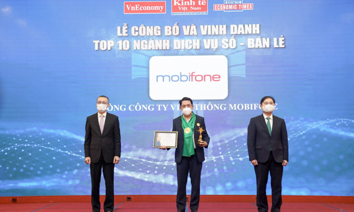 MobiFone được vinh danh Top 10 ngành Dịch vụ số - Bán lẻ