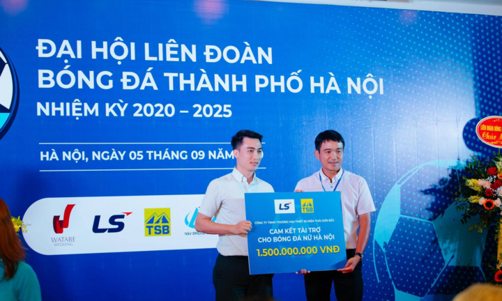 Thái Sơn Bắc tiếp tục đồng hành với bóng đá nữ Hà Nội