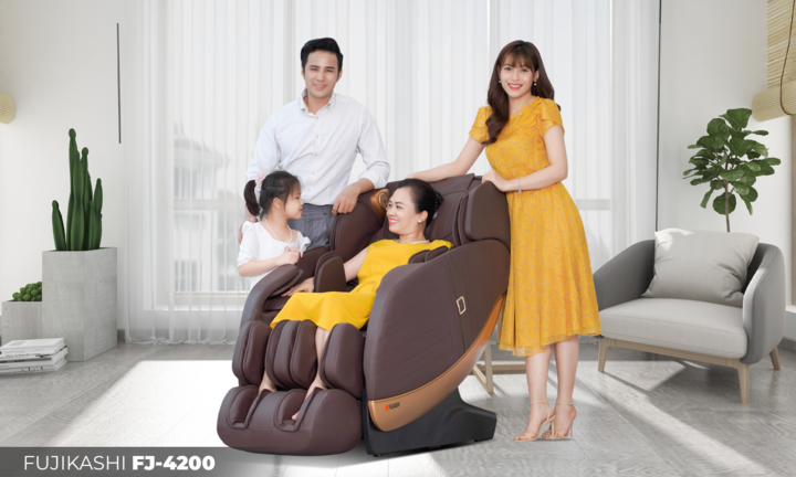 Chăm lo sức khỏe mùa dịch với máy chạy và ghế massage tại nhà 