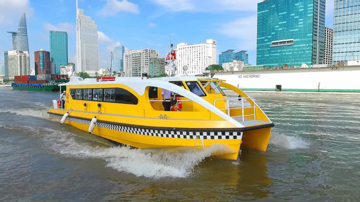 Video: Buýt sông ở TP.HCM hoạt động trở lại sau 4 tháng 