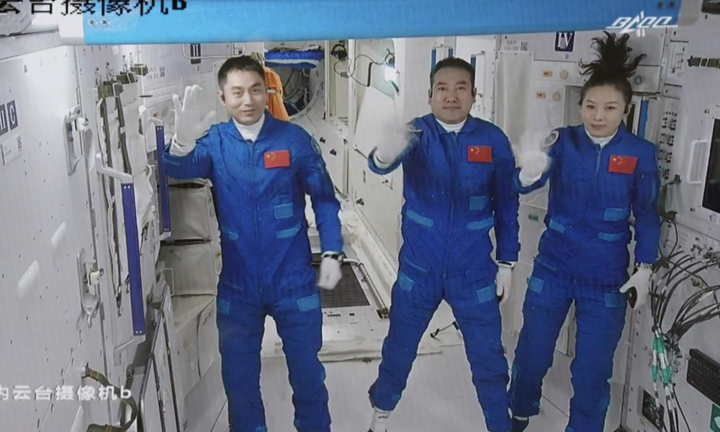 Đoàn phi hành gia Trung Quốc đã đến trạm vũ trụ Thiên Cung