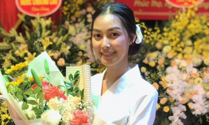 Á hậu Lào học đại học Việt Nam, mơ thành nhân viên đường sắt