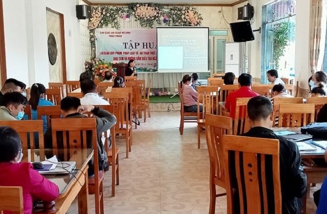 Lạng Sơn: Tập huấn Luật An toàn thực phẩm, hướng dẫn điều tra ngộ độc thực phẩm