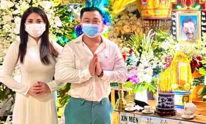 Dàn sao viếng đạo diễn Trần Cảnh Đôn