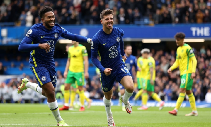 Kết quả Ngoại Hạng Anh: Vùi dập Norwich, Chelsea vững ngôi đầu