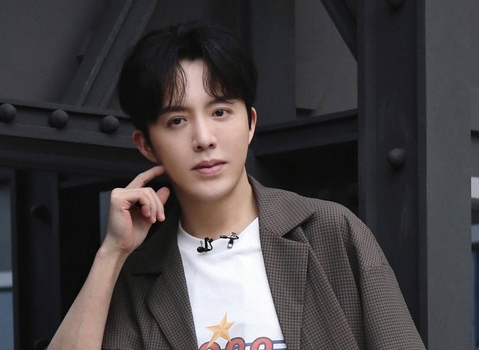 Scandal mua dâm khiến Lý Vân Địch phải bồi thường hơn 31 triệu USD