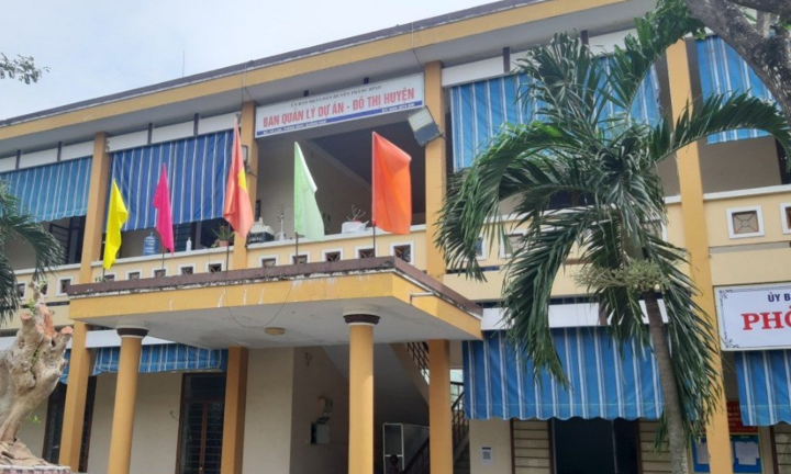 Tạm giữ khẩn cấp Giám đốc BQL dự án huyện ở Quảng Nam dàn xếp đấu thầu