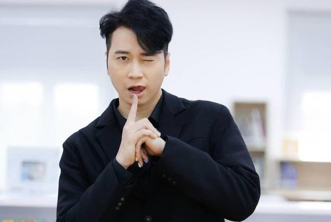 Bị đồn rời 'Running Man', Karik lên tiếng 