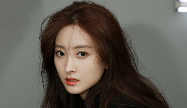 Hợp đồng tiết lộ mặt tối showbiz Trung Quốc