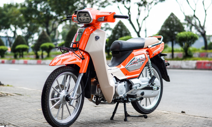GPX Rock 110 xuất hiện tại Việt Nam, thiết kế giống Honda Dream