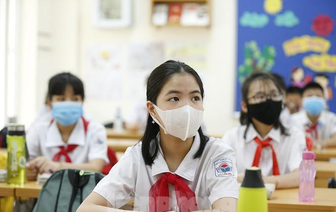 Nhiều phụ huynh Hà Nội đồng ý cho con tiêm vaccine COVID-19