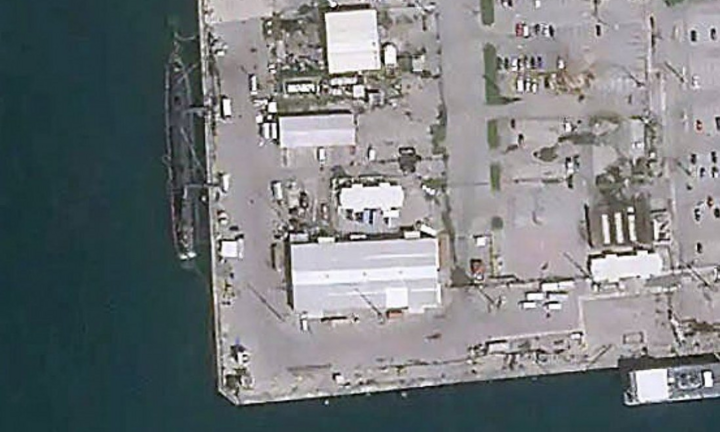 Tàu ngầm hạt nhân Mỹ có thể va chạm trực diện với vật thể lạ ở Biển Đông 