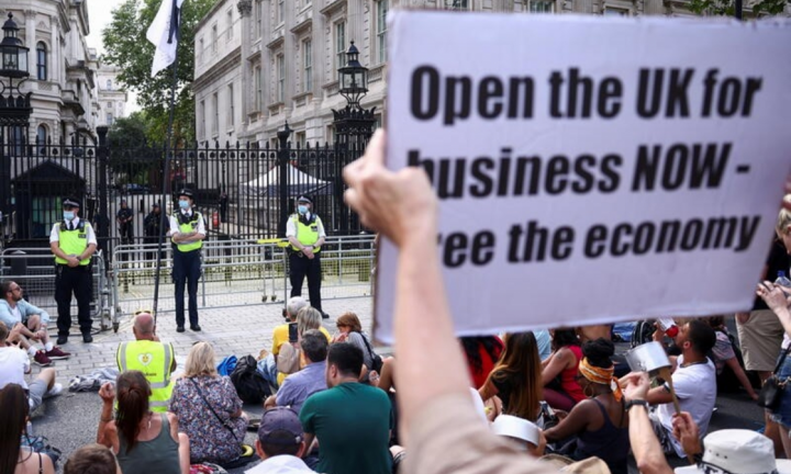 Biến thể phụ AY.4.2 của Delta có nguy hiểm?