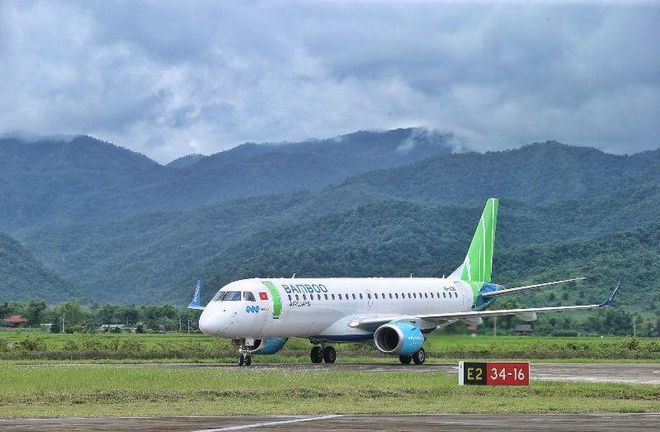 Điện Biên đề xuất mở đường bay thẳng đến TP.HCM bằng tàu bay Embraer