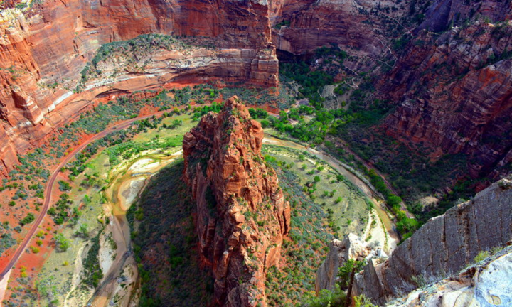 ‘Nơi thiên thần hạ cánh’: Cung đường chết người hút khách bởi cảnh đẹp nghẹt thở