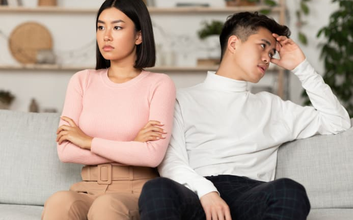 Ngoại tình nhiều hơn trong đại dịch dù không được ra đường