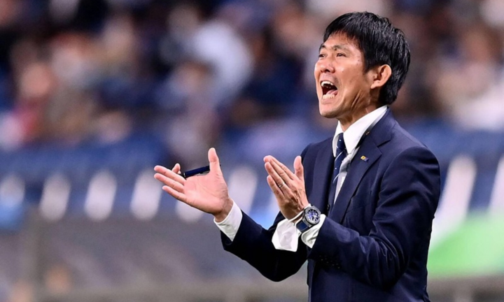 Giọt nước mắt của HLV Moriyasu và áp lực đè nặng tuyển Nhật Bản