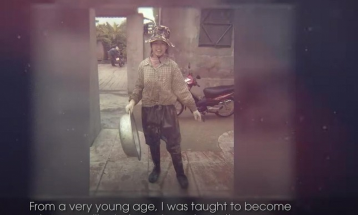 Ảnh Hoa hậu Đỗ Thị Hà làm ruộng được giới thiệu với giám khảo Miss World 2021