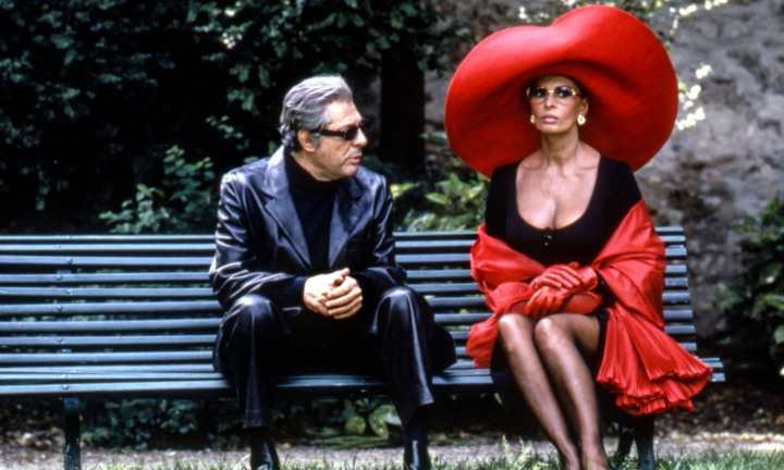 9 bộ phim hay nhất lịch sử về mặt sáng, góc tối của ngành thời trang 