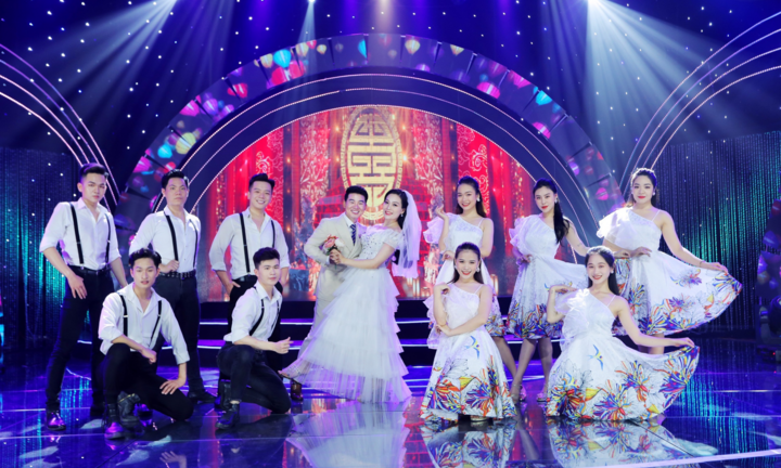 Sao Mai Huyền Trang và Việt Tú ra mắt MV tặng các đôi uyên ương mùa cưới