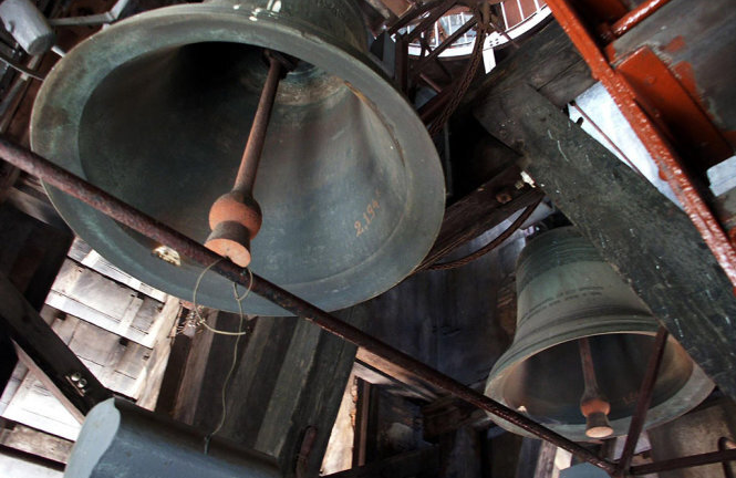 Hơn 200 nhà thờ ở TP.HCM cùng đổ chuông sầu tưởng nhớ người qua đời vì COVID-19