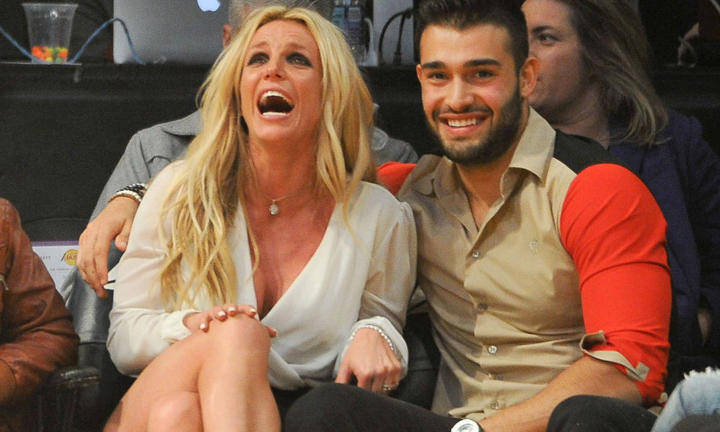 Britney Spears sắp lấy chồng