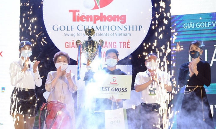 Golfer Nguyễn Anh Minh vô địch Tiền Phong Golf Championship mùa thứ 5