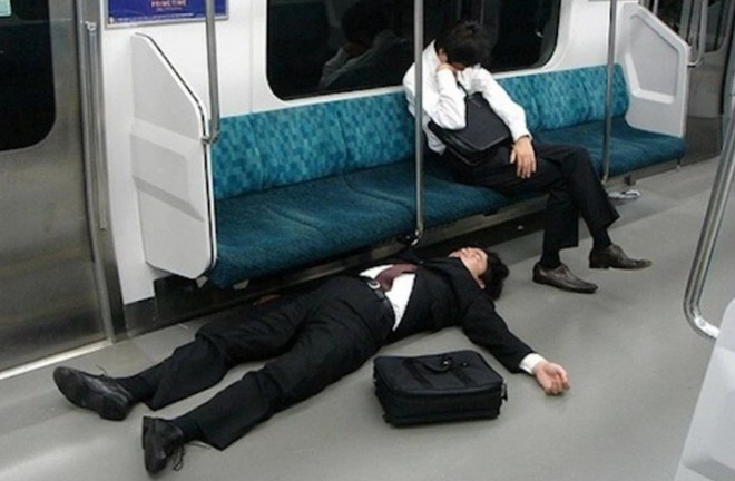 Thảm cảnh chết vì làm thêm giờ ở Nhật Bản