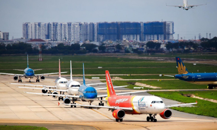 Thị trường tuần qua: Mở bay quốc tế từ tháng 12, chứng khoán cao nhất lịch sử