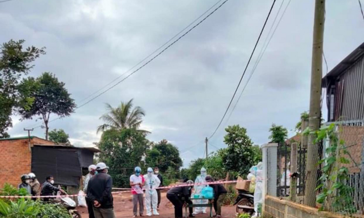 Đắk Lắk: Tạm đình chỉ công tác bí thư xã lơ là phòng chống dịch COVID-19