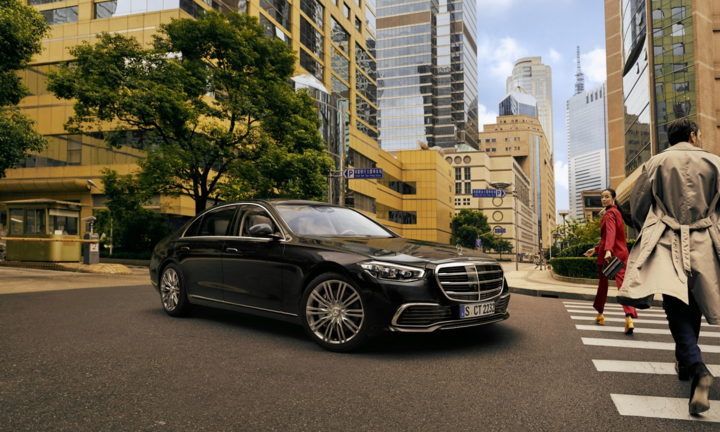 Mercedes-Benz S-Class 2022 chốt giá từ 5,199 tỷ đồng