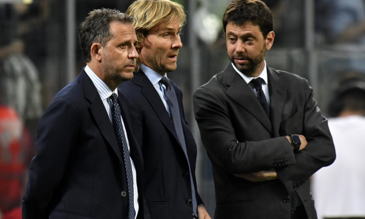 Hàng loạt quan chức Juventus bị cảnh sát điều tra gian lận