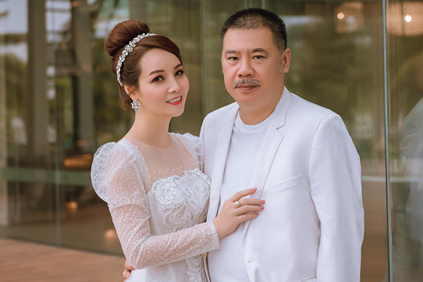 Mai Thu Huyền gửi lời ngọt ngào tới chồng đại gia, kỷ niệm 19 năm ngày cưới