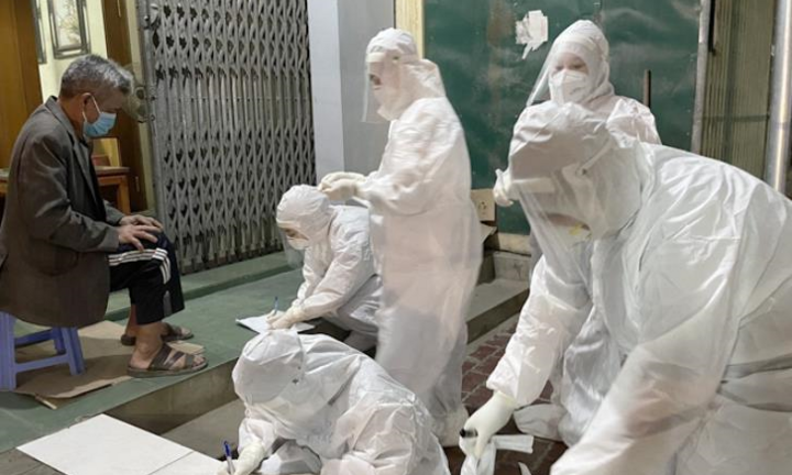 Yên Bái thêm 14 ca COVID-19, dừng dịch vụ karaoke, nhà hàng ở một số địa phương