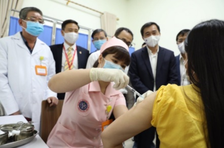 Ngừng thử nghiệm giai đoạn 3 vaccine Covivac