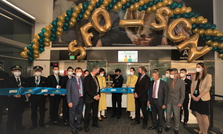 Chuyến bay thẳng thường lệ đầu tiên từ Mỹ của ngành hàng không Việt Nam